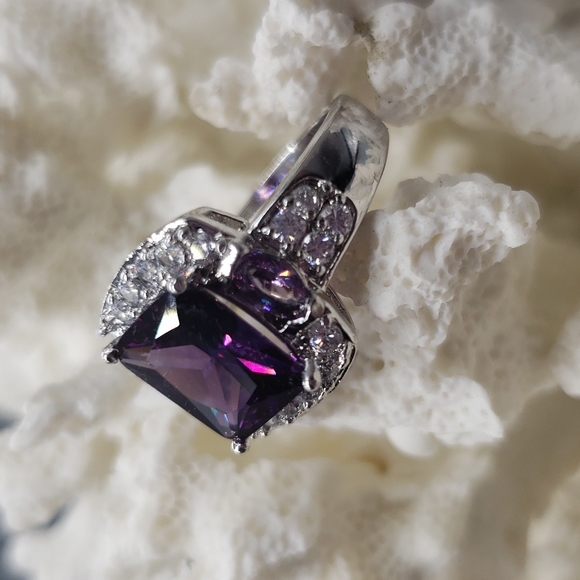 Amethyst Ring - Picture 3 of 6